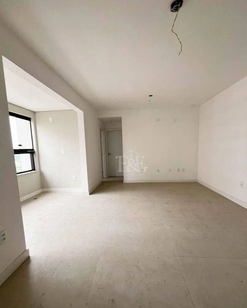 Apartamento, 2 quartos, 69 m² - Foto 2