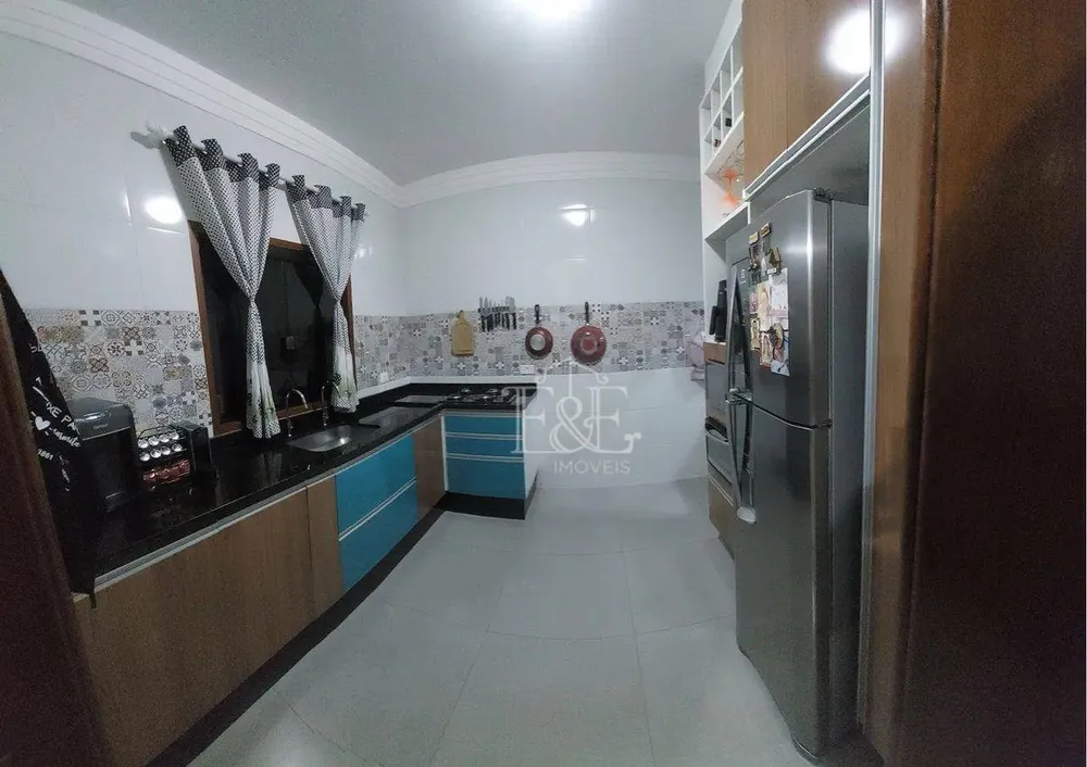 Casa, 2 quartos, 107 m² - Foto 1