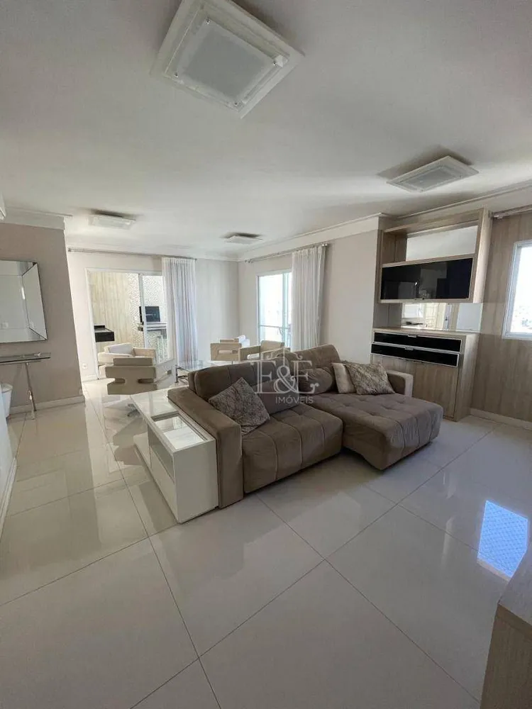 Apartamento, 3 quartos, 246 m² - Foto 6