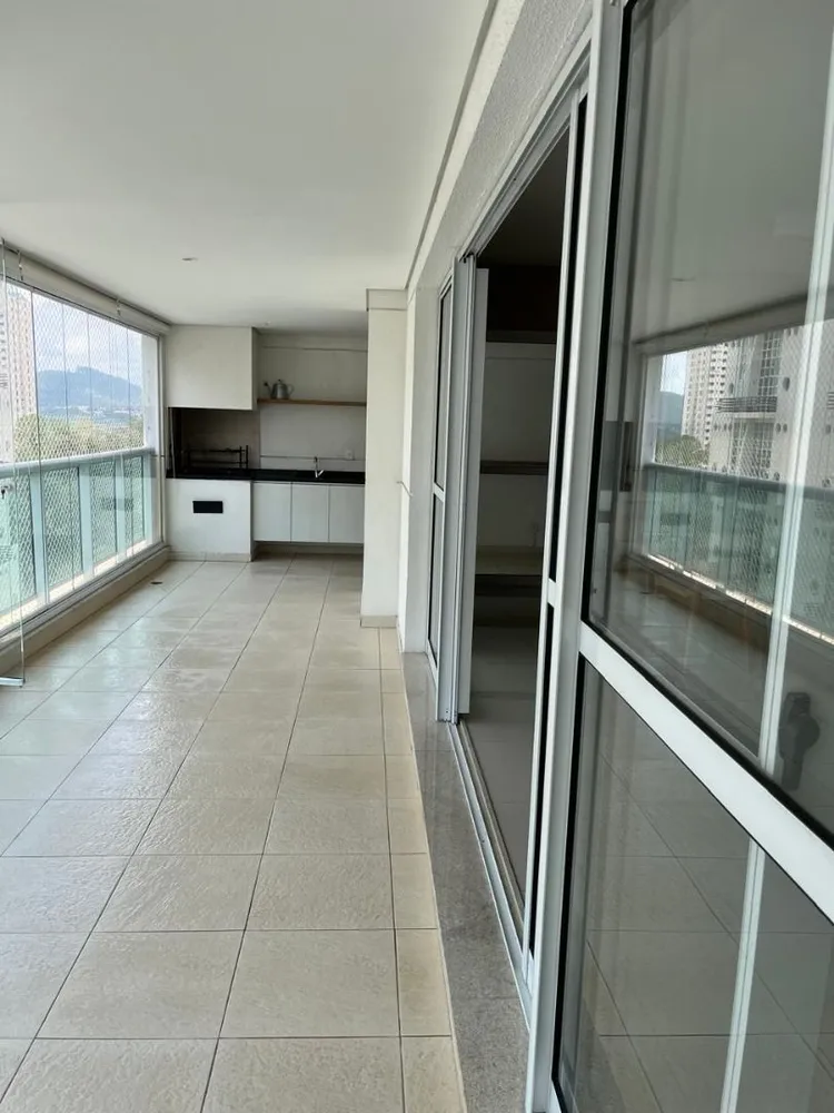 Apartamento, 3 quartos, 235 m² - Foto 5