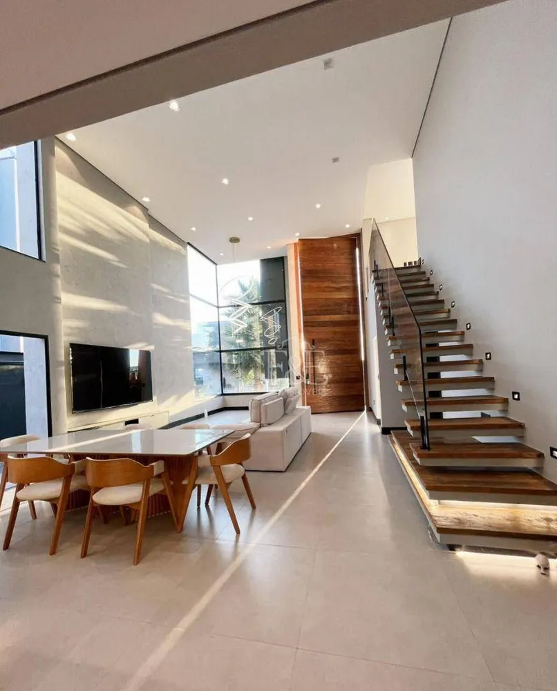 Casa, 3 quartos, 313 m² - Foto 4