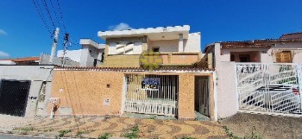 Casa para alugar com 3 quartos, 191m² - Foto 1