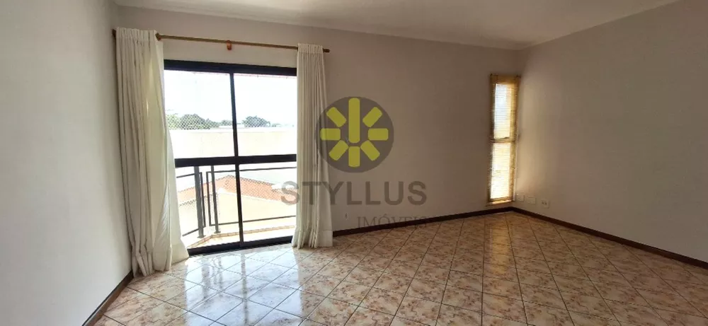 Apartamento à venda com 3 quartos, 104m² - Foto 2