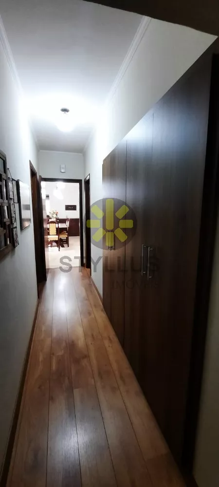 Casa à venda com 3 quartos, 235m² - Foto 19