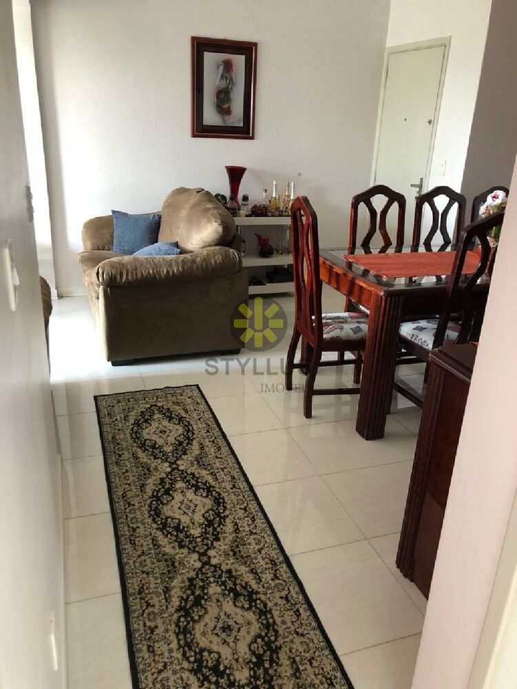 Apartamento à venda com 2 quartos, 78m² - Foto 2