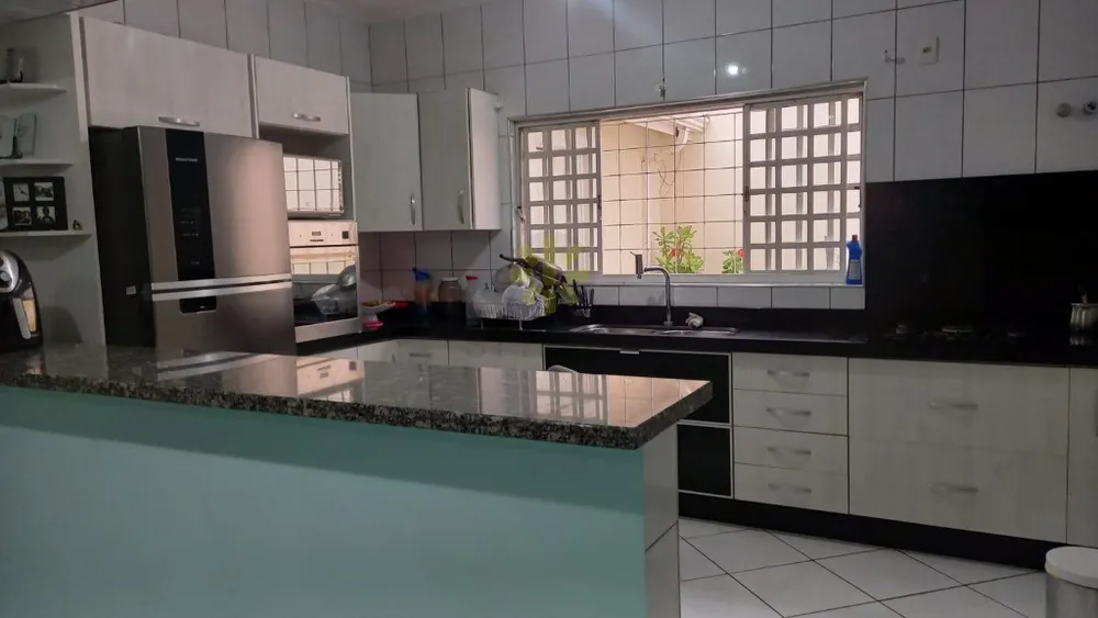Casa, 4 quartos, 320 m² - Foto 4