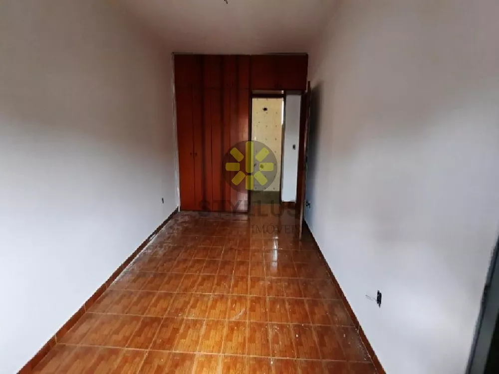 Casa à venda com 3 quartos, 258m² - Foto 17