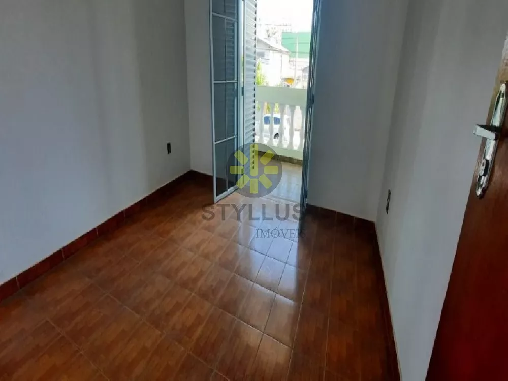 Casa à venda com 3 quartos, 258m² - Foto 14