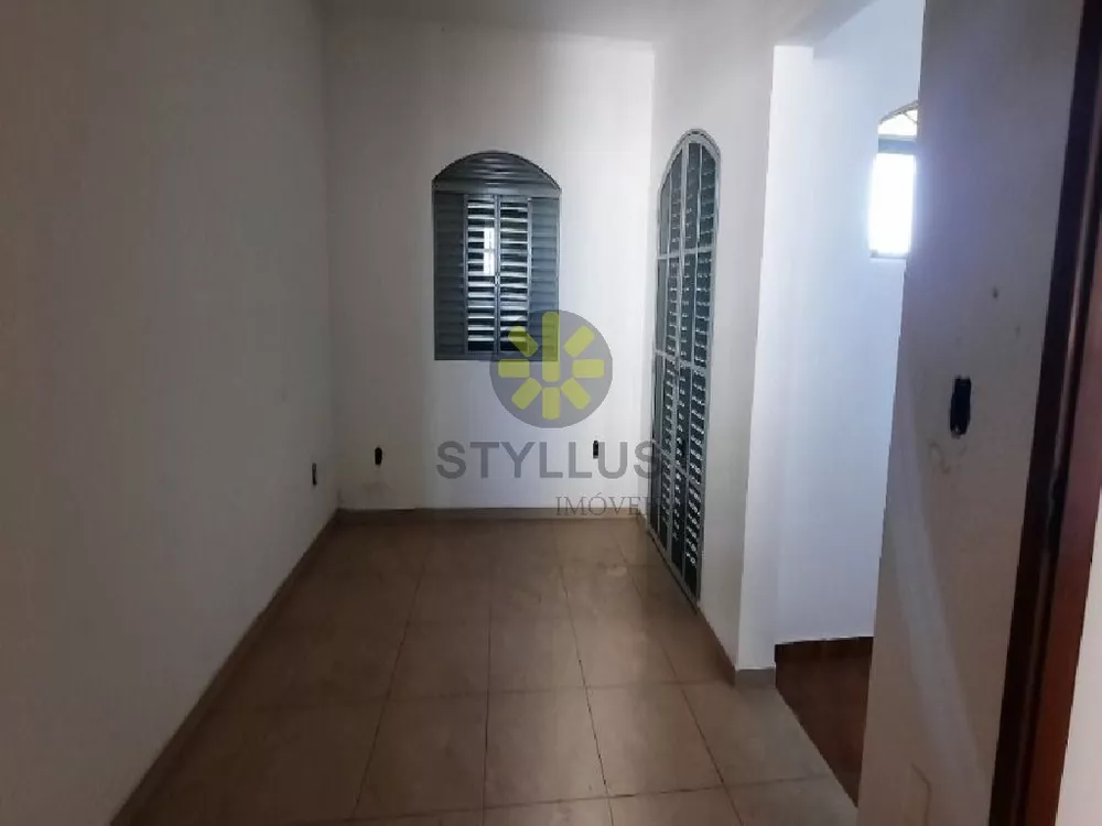 Casa à venda com 3 quartos, 258m² - Foto 20