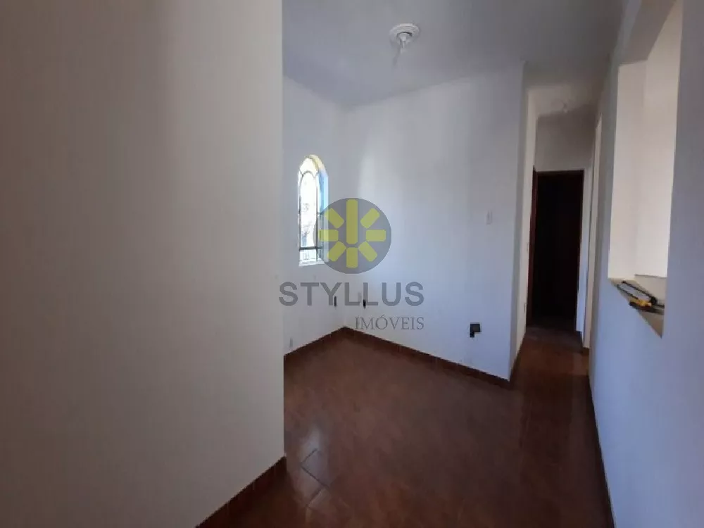 Casa à venda com 3 quartos, 258m² - Foto 12