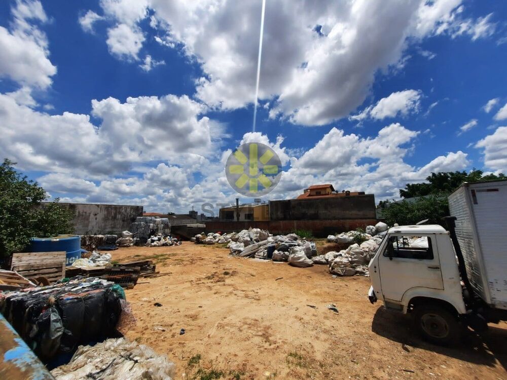 Terreno, 3030 m² - Foto 2