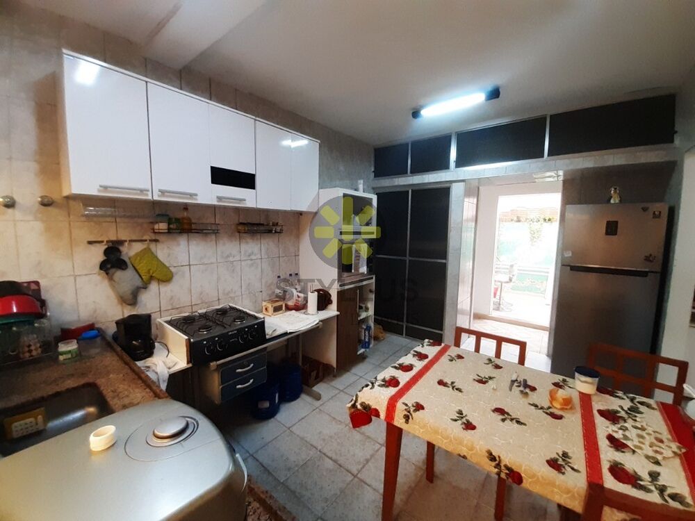 Casa, 3 quartos, 170 m² - Foto 4
