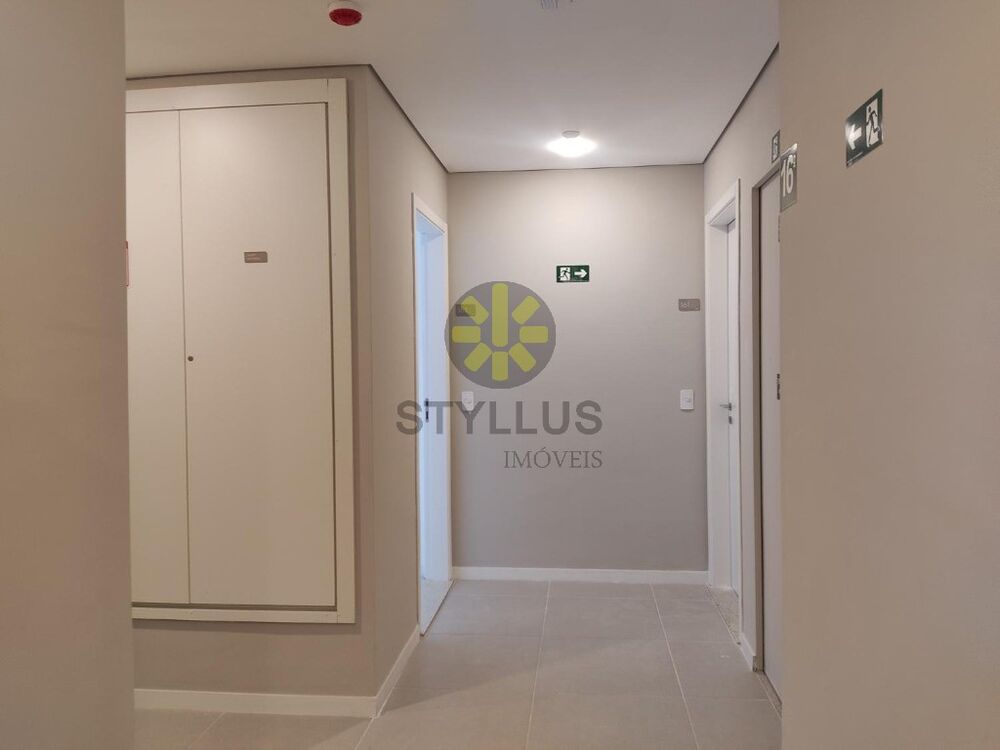 Apartamento à venda com 3 quartos, 90m² - Foto 2