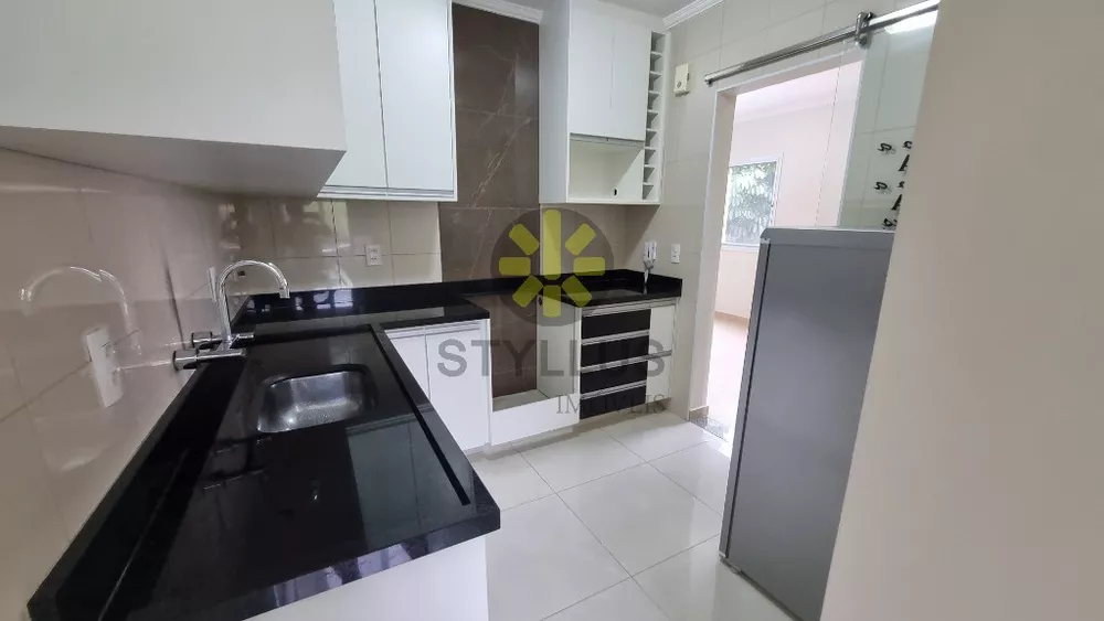 Apartamento à venda com 3 quartos, 70m² - Foto 12