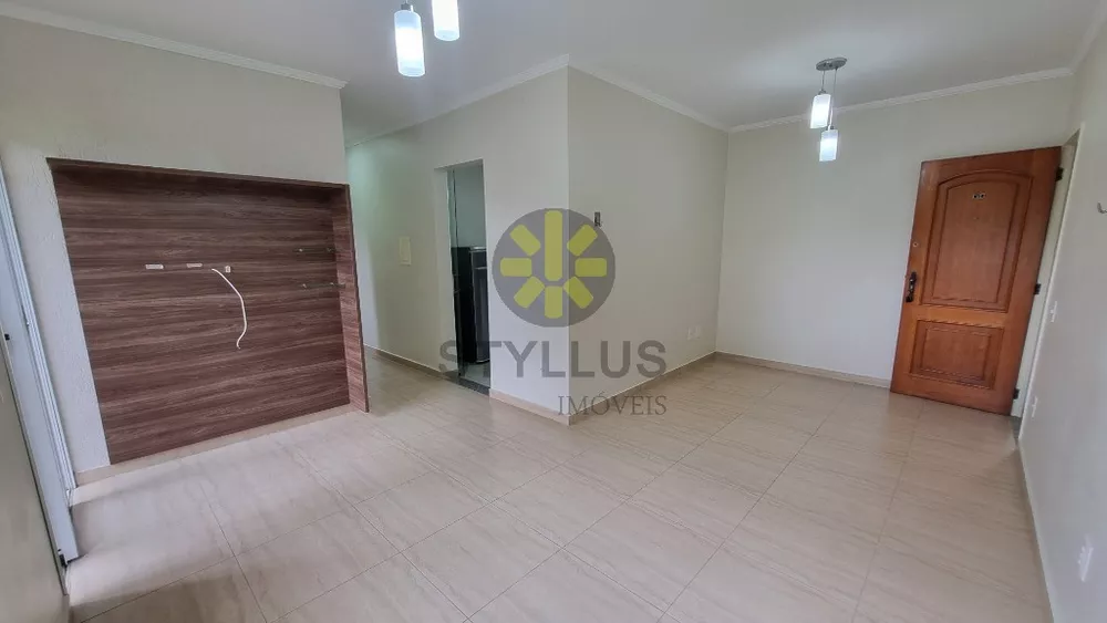 Apartamento à venda com 3 quartos, 70m² - Foto 3