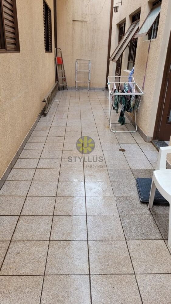 Casa à venda com 5 quartos, 250m² - Foto 6