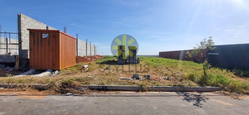 Loteamento e Condomínio, 250 m² - Foto 1