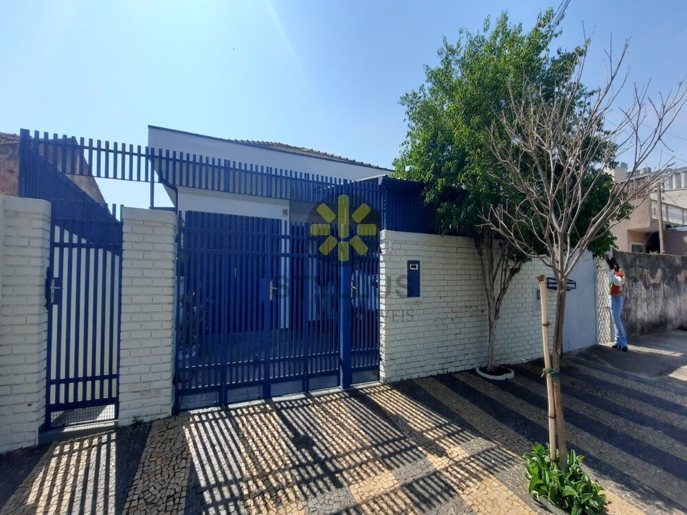 Casa, 5 quartos, 271 m² - Foto 1