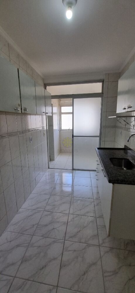 Apartamento à venda e aluguel com 3 quartos, 100m² - Foto 6