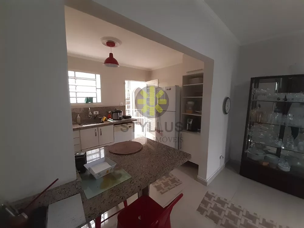 Casa à venda com 4 quartos, 236m² - Foto 10