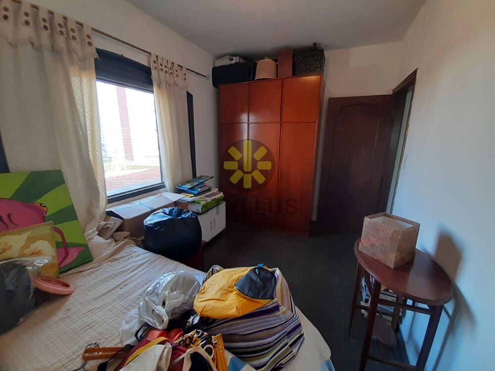 Casa, 4 quartos, 210 m² - Foto 3