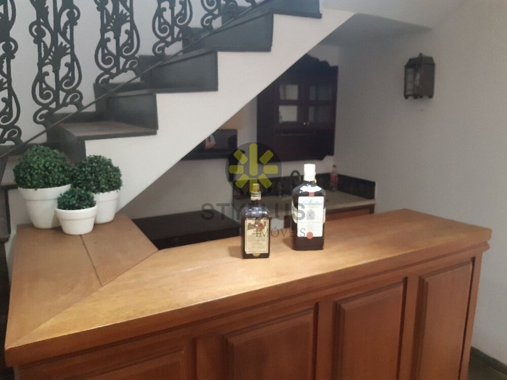 Casa, 4 quartos, 210 m² - Foto 4