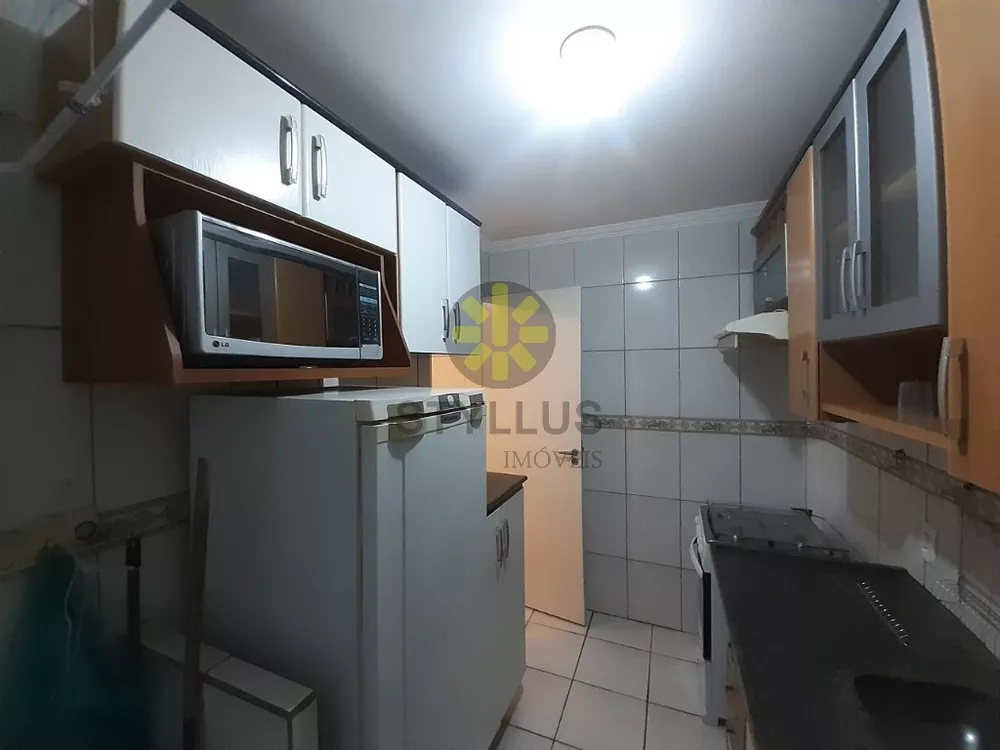 Apartamento à venda com 2 quartos, 60m² - Foto 14