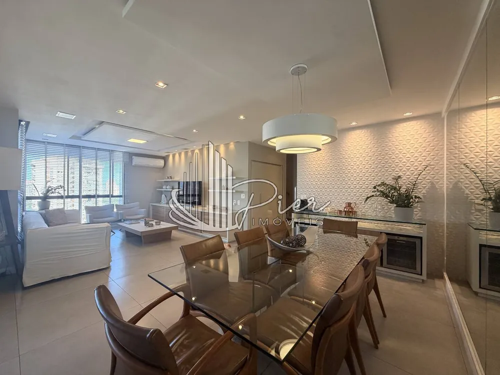 Apartamento, 3 quartos, 209 m² - Foto 1