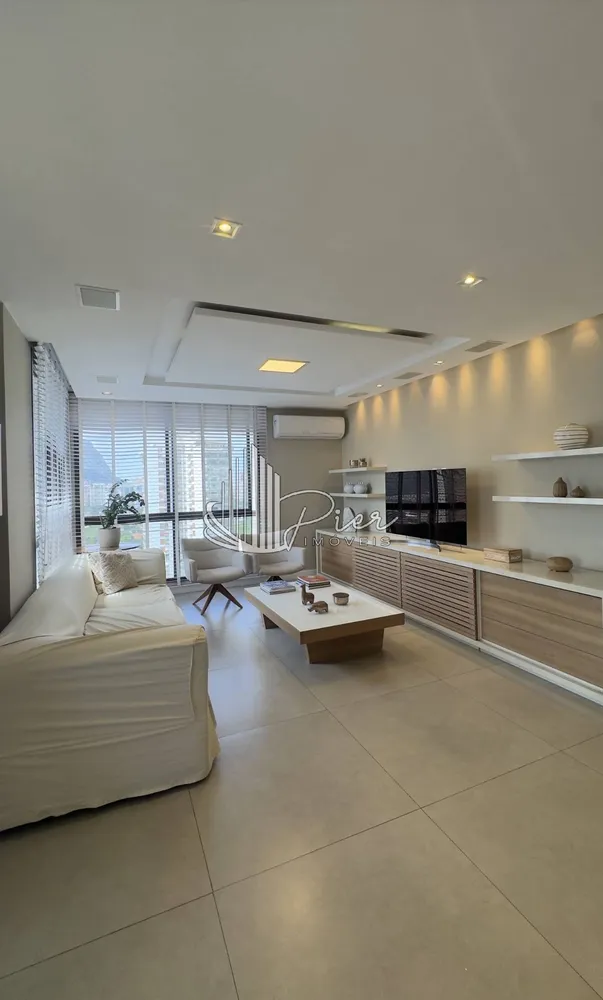 Apartamento, 3 quartos, 209 m² - Foto 2