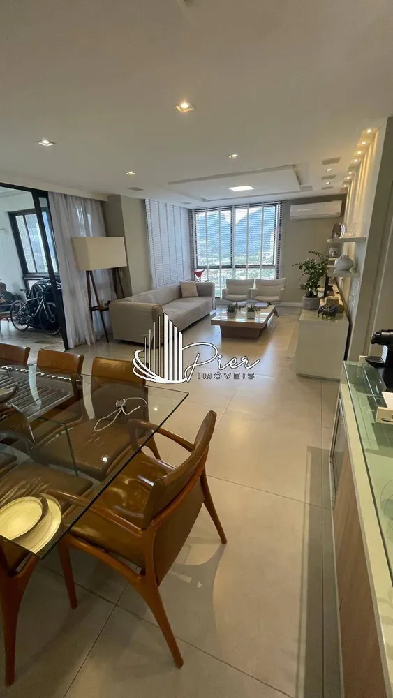 Apartamento, 3 quartos, 209 m² - Foto 2