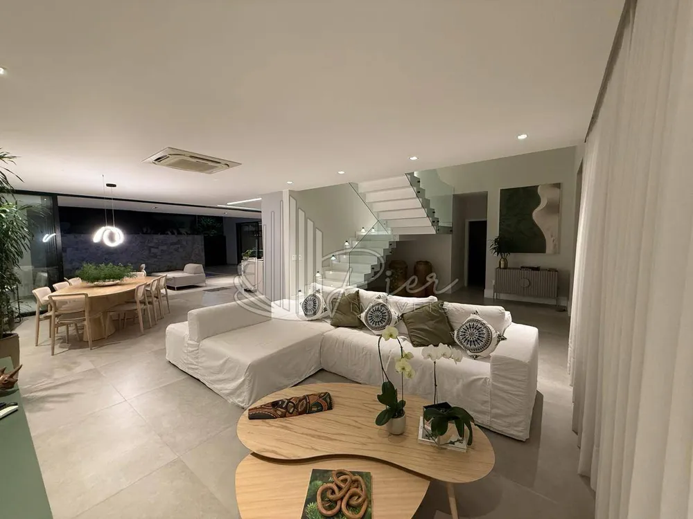 Casa, 6 quartos, 520 m² - Foto 1