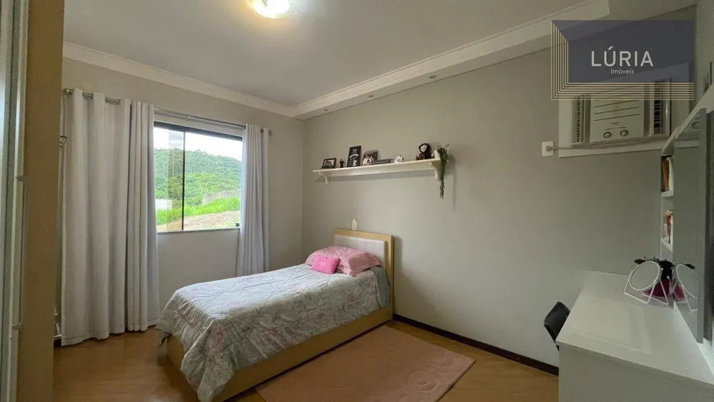 Casa, 3 quartos, 254 m² - Foto 8