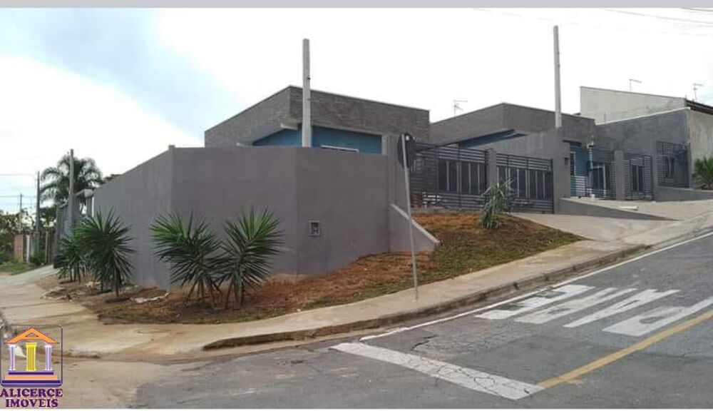 Casa, 2 quartos, 43 m² - Foto 1