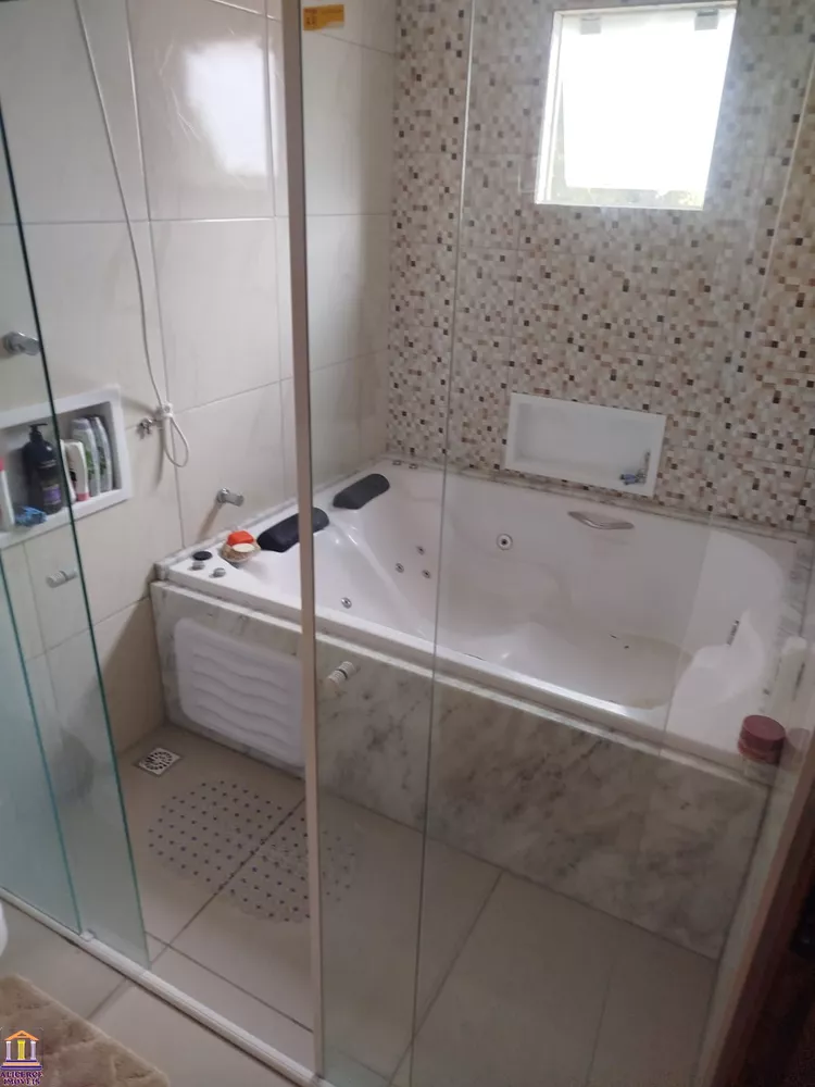 Sobrado, 5 quartos, 200 m² - Foto 4