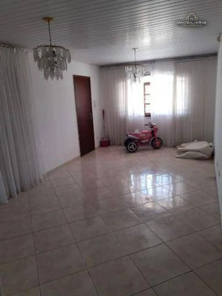 Casa, 3 quartos, 266 m² - Foto 2