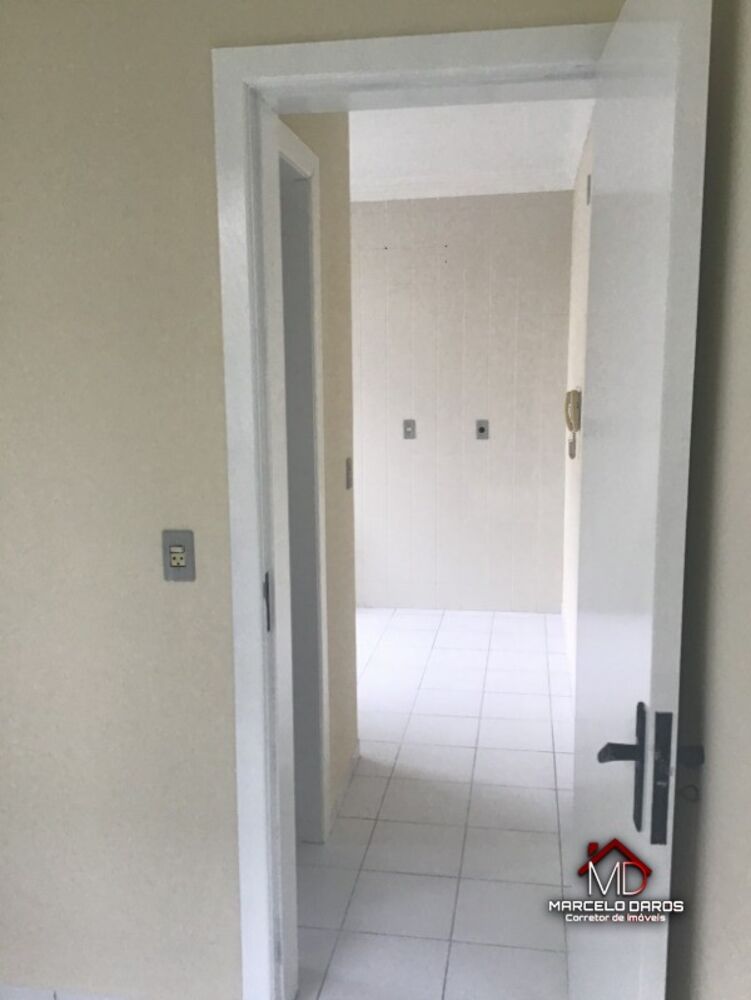 Apartamento à venda com 2 quartos, 44m² - Foto 1