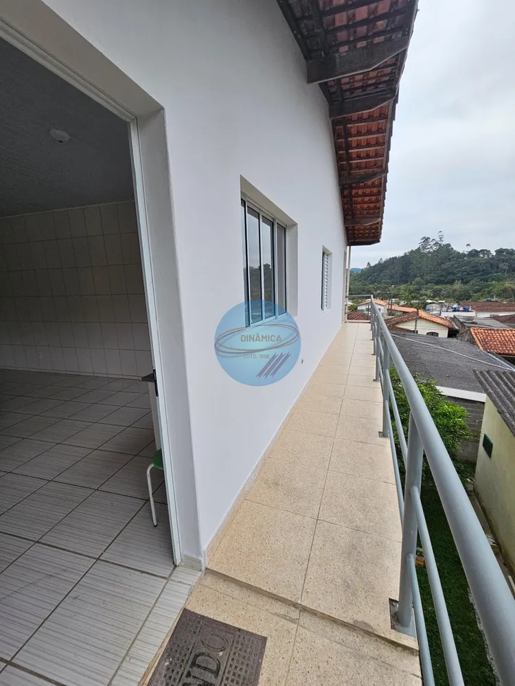 Casa, 2 quartos, 450 m² - Foto 1