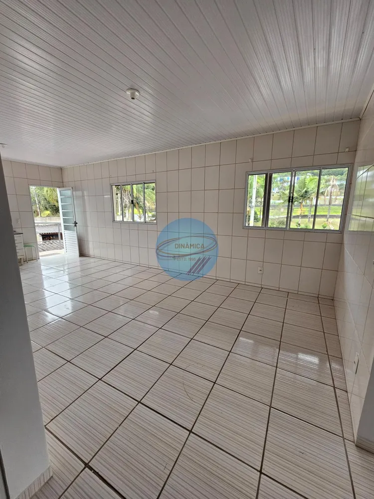Casa, 2 quartos, 450 m² - Foto 2