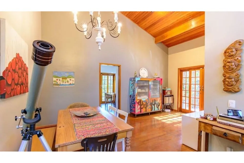 Casa, 4 quartos, 350 m² - Foto 1