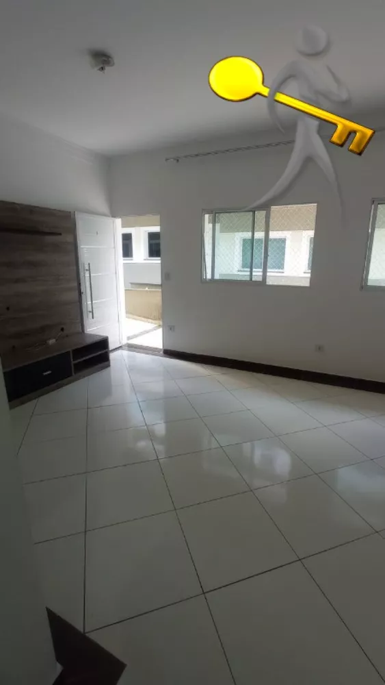 Casa à venda com 3 quartos, 120m² - Foto 3