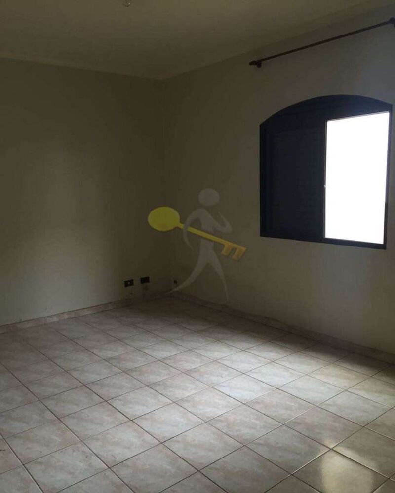 Casa, 3 quartos, 304 m² - Foto 3