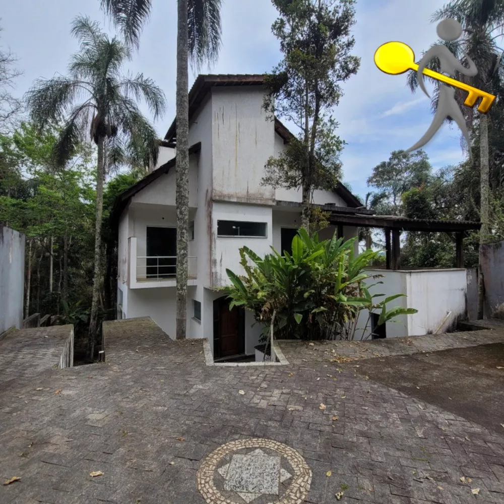 Casa para alugar com 4 quartos, 500m² - Foto 1