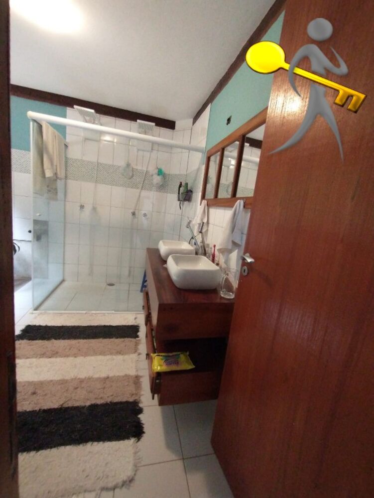 Casa, 3 quartos, 241 m² - Foto 8