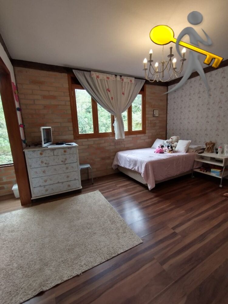 Casa, 3 quartos, 241 m² - Foto 32