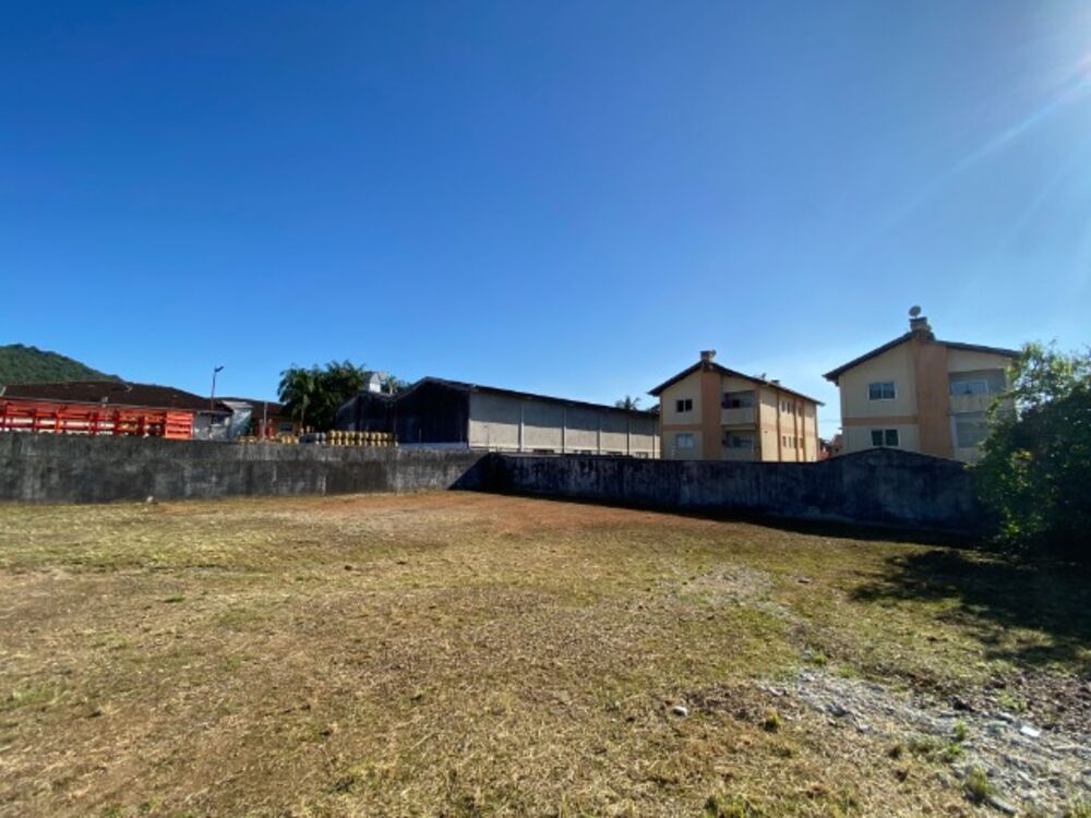 Loteamento e Condomínio - Foto 6