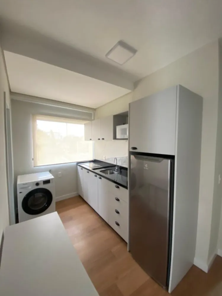 Apartamento, 1 quarto, 32 m² - Foto 2