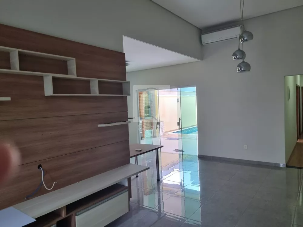 Casa de Condomínio à venda com 2 quartos, 200m² - Foto 4