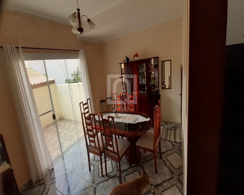Casa de Condomínio à venda com 4 quartos, 242m² - Foto 8