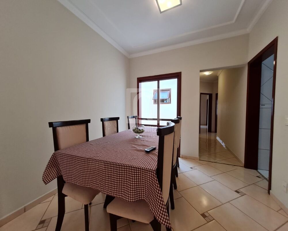 Sobrado à venda com 3 quartos, 291m² - Foto 4