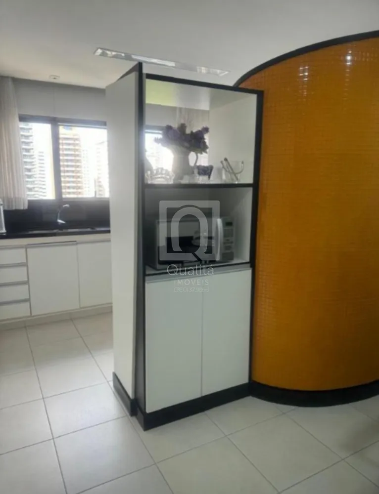 Apartamento, 3 quartos, 280 m² - Foto 1